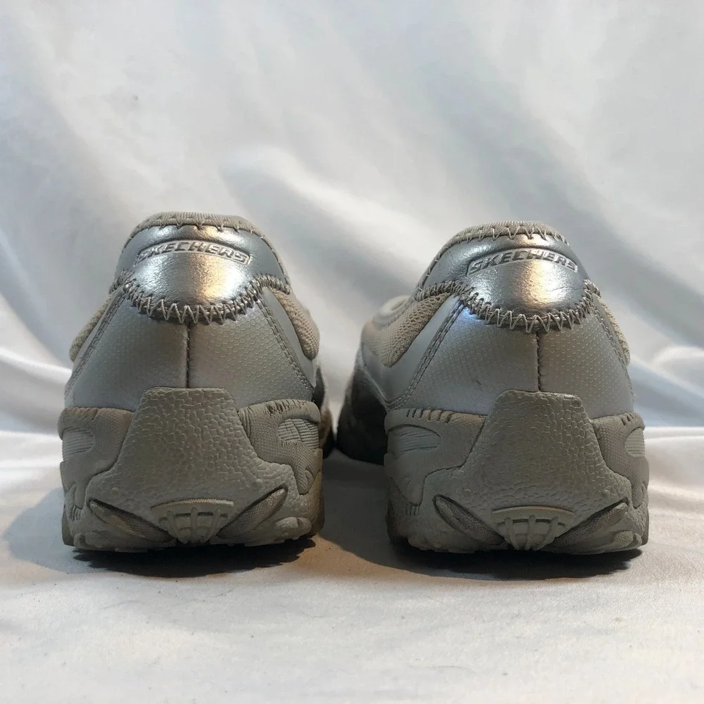 Skechers Bikers Step-Up SN21213 Slip On Leather Silver Shoes Womens US 8 EU 39‎